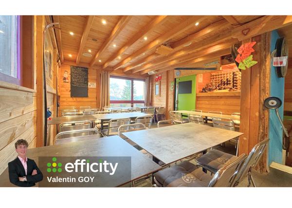 Local Commercial 2 pièces - 101 m²