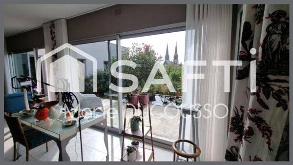 Vue, volume, modernité sur les hauteurs de Branne