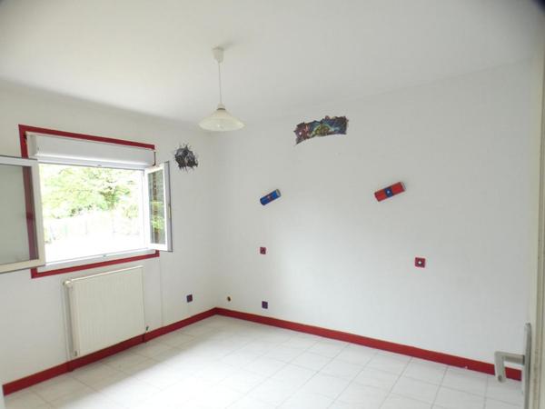 Maison Cublac 4 chambres avec parc arboré clos