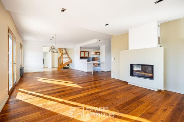 Maison rénovée avec jardin et vue dégagée