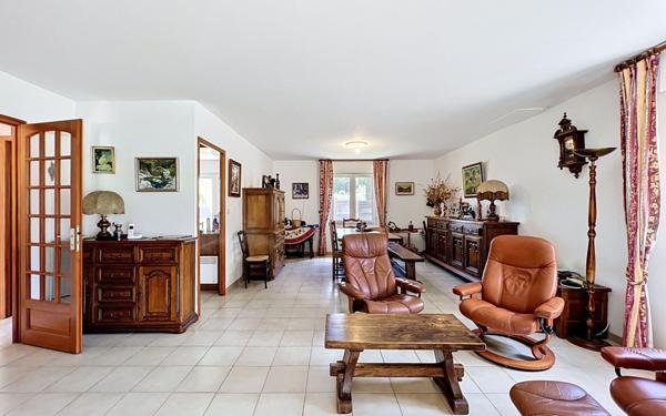 Maison à vendre    4 pièces •  Calvisson