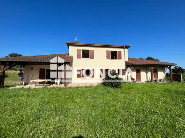 Location Maison 7 pièces 166.34 m² - 26, LES JALINEUX Bessines-sur-gartempe 87250
