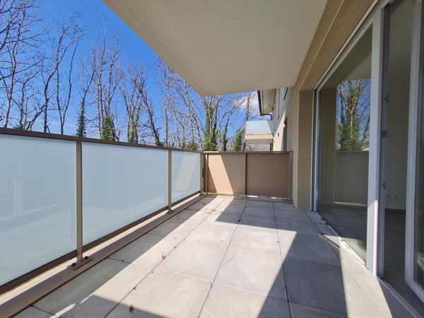 APPARTEMENT T3 - 61.98 M² + GARAGE - 74250 FILLINGES