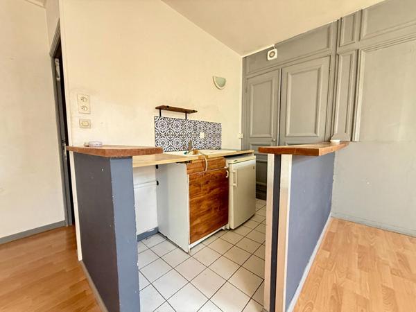A VENDRE : T2 à LILLE • Centre / republique • 164 000 € FAI • Réf. 2039