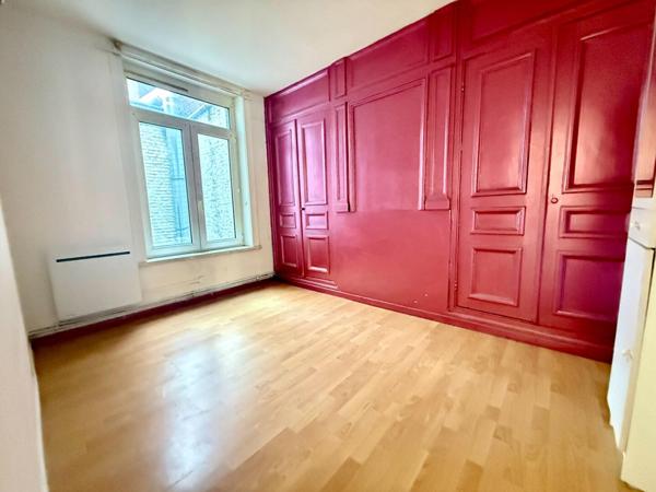 A VENDRE : T2 à LILLE • Centre / republique • 164 000 € FAI • Réf. 2039