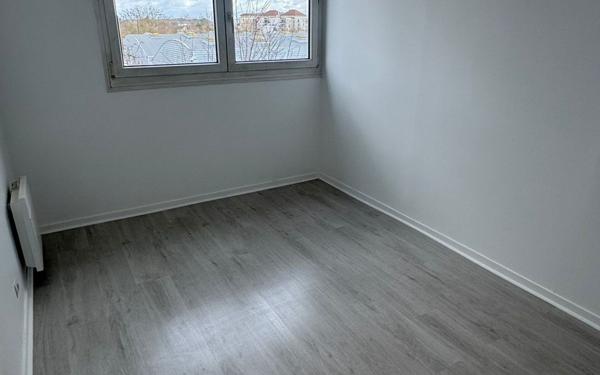 Appartement à louer    3 pièces •  Dugny