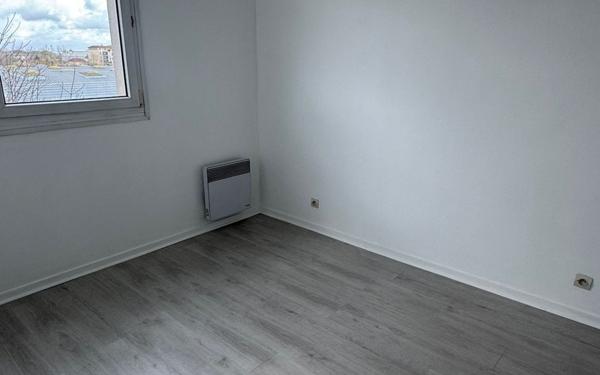 Appartement à louer    3 pièces •  Dugny