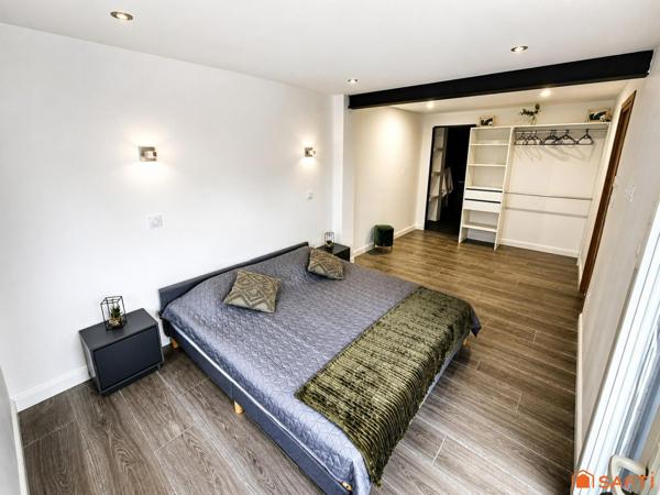 Maison rénovée avec piscine