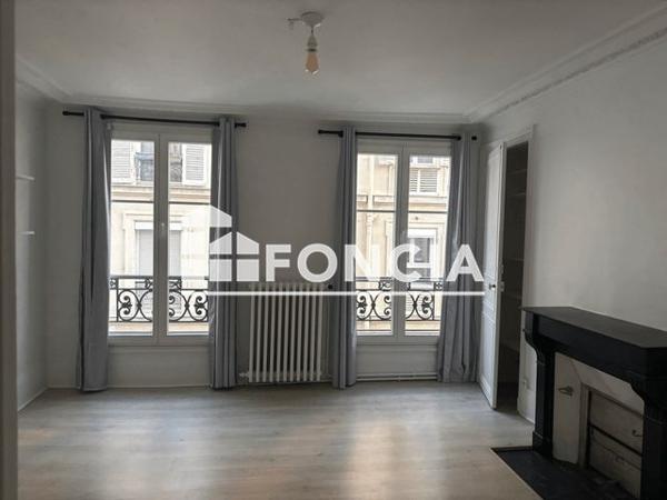 Location Appartement 3 pièces 55.07 m² - 23 RUE DE ROCROY Paris 75010