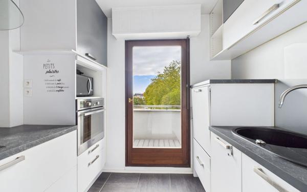 Appartement à vendre    3 pièces • 61 m2 Strasbourg