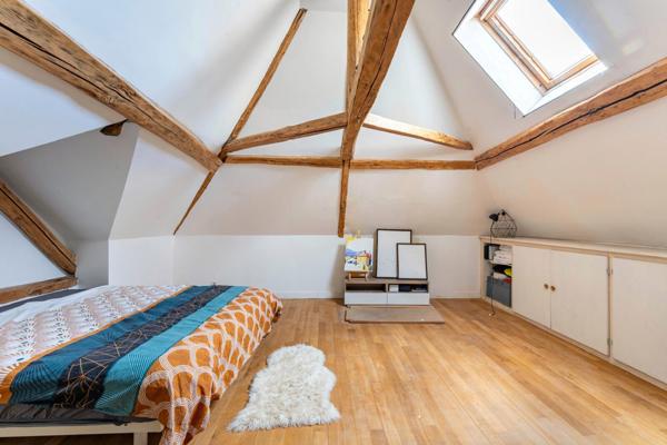 Longère rénovée 6 pièces 196 m² à Mainvilliers