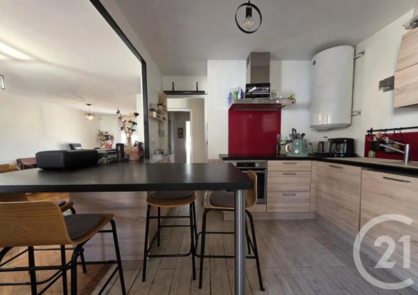 Appartement F4 à vendre  4 pièces - 81 m 2   VILLEURBANNE  - 69