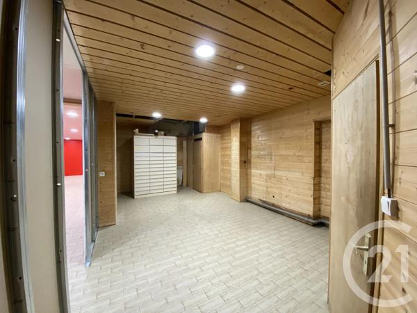 à vendre  96,31 m 2   TANINGES  - 74