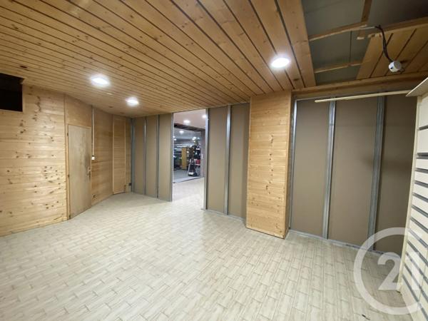 à vendre  96,31 m 2   TANINGES  - 74