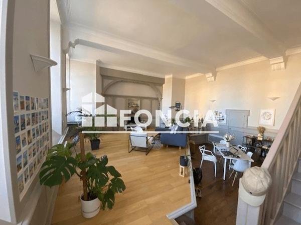 Location Appartement 3 pièces 107.5 m² - 2 RUE DES BENEDICTINS Vitre 35500