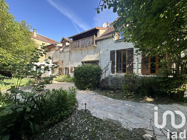 Maison à vendre 6 pièces 148 m² Vaux-le-Pénil