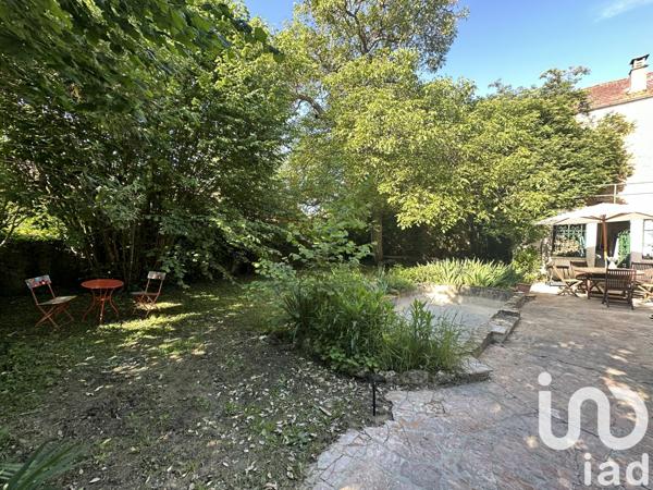 Maison à vendre 6 pièces 148 m² Vaux-le-Pénil