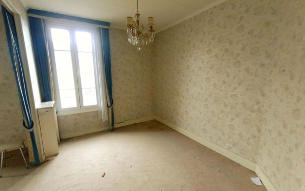 Appartement à vendre    3 pièces • 54 m2 Maisons-Alfort