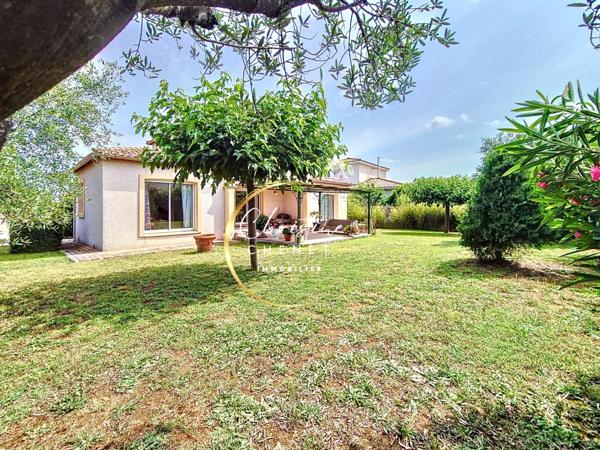 Maison 4 chambres double garage.