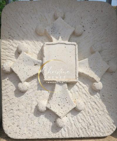 Maison 4 chambres double garage.