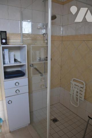 Vente sur la commune de Sablé sur Sarthe une maison avec un garage et un jardin