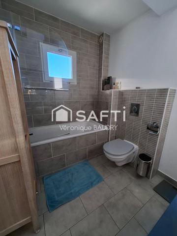 Servon sur Vilaine Longère 4ch mezzanine gd jardin