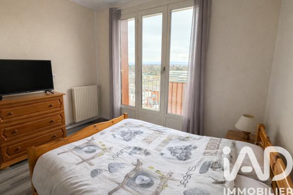 Appartement à vendre 4 pièces 77 m² Décines-Charpieu