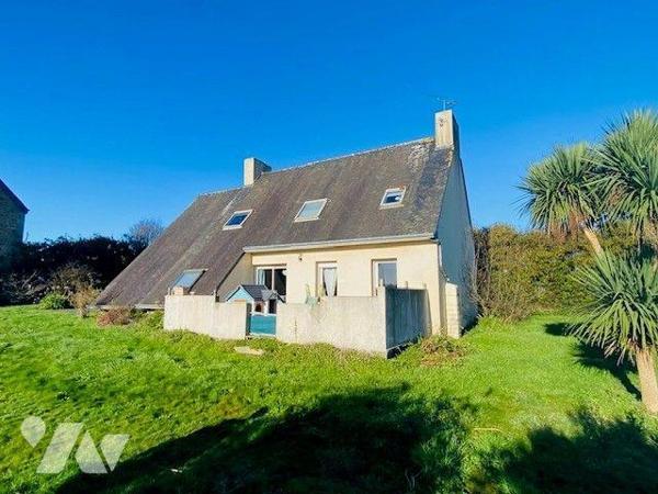 A Vendre à Penvénan (22710) en Côtes-d'Armor (22), maison de 1983,  de plain de plain pied de t...