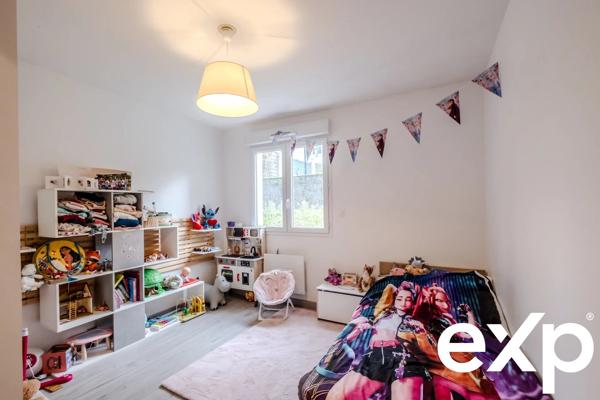 Rare ! T2 en rez-de-jardin avec superbe terrasse en bois et grand extérieur