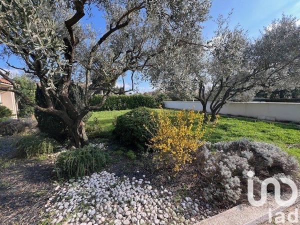 Maison à vendre 5 pièces 109 m² Caissargues