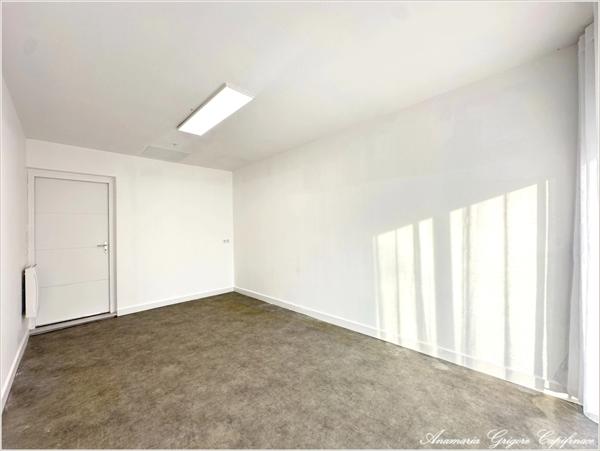 COURVILLE SUR EURE (28190) - Maison de plain pied, bâtie en 2020, d'une de surface -133 m², terrain clos de 671 m²