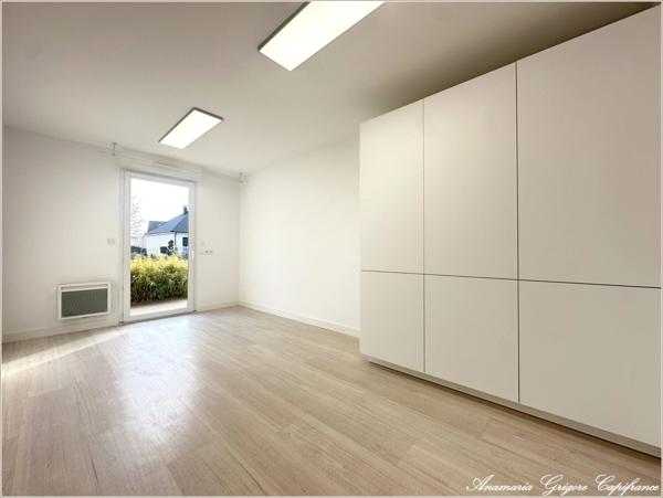 COURVILLE SUR EURE (28190) - Maison de plain pied, bâtie en 2020, d'une de surface -133 m², terrain clos de 671 m²