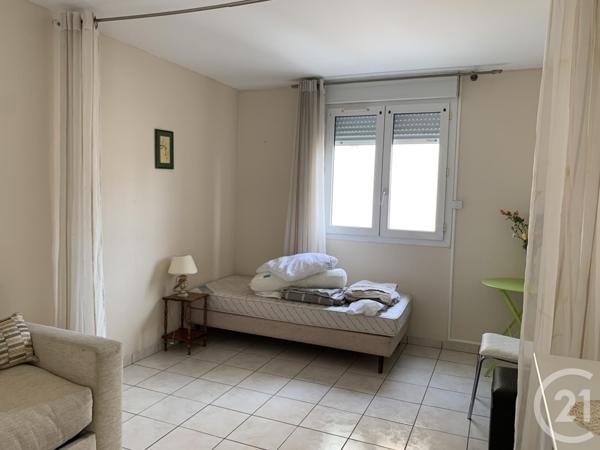 Appartement F1 à vendre  1 pièce - 29,34 m2 MONTLUCON - 03