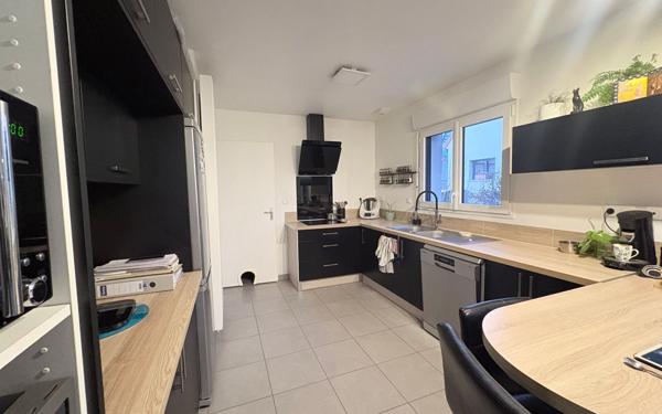 Maison à vendre    5 pièces • 125 m2 Saint-Fuscien