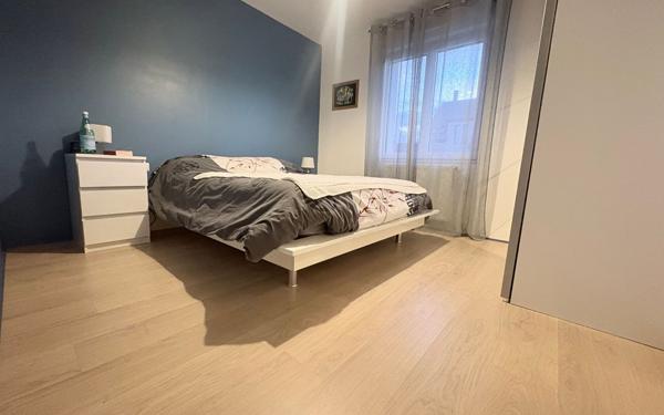 Maison à vendre    5 pièces • 125 m2 Saint-Fuscien