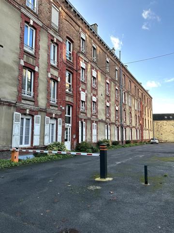 LAON - APPARTEMENT GRAND TYPE 3 LUMINEUX