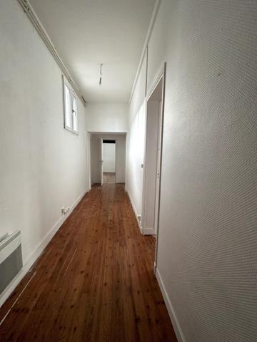 LAON - APPARTEMENT GRAND TYPE 3 LUMINEUX