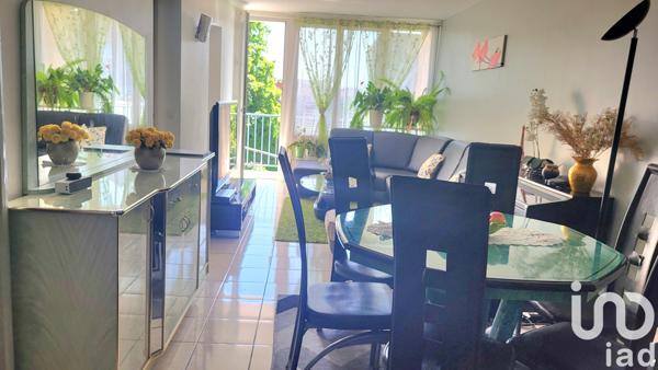 Appartement à vendre 4 pièces 68 m² Saint-Ouen-l'Aumône