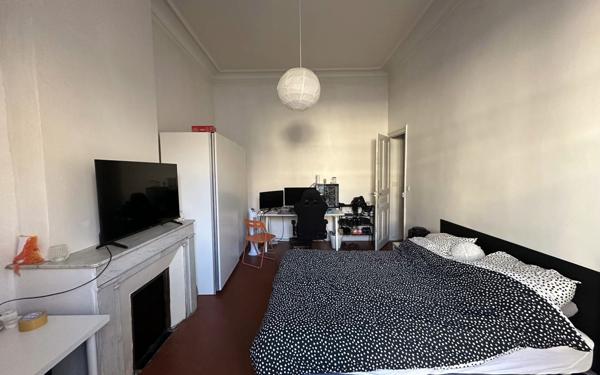 Appartement à vendre    4 pièces • 137 m2 Nîmes