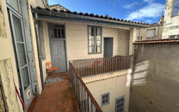 Appartement à vendre    4 pièces • 137 m2 Nîmes