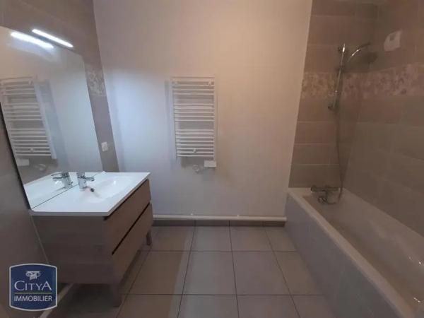 Appartement à louer 3 pièces 69.26m² Châtenay-Malabry (92290)