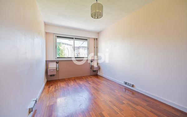 Appartement à vendre    2 pièces • 47,48 m2 Paris 11