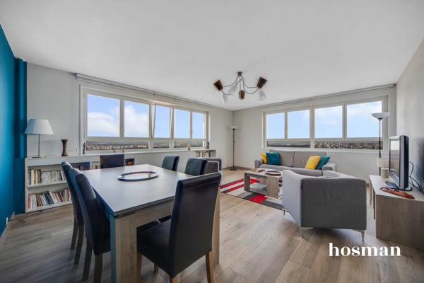 PARIS 19 ème - Proche Buttes-Chaumont - Rue Louise Thuliez - Appartement 4 pièces avec vue dégagée sur Paris