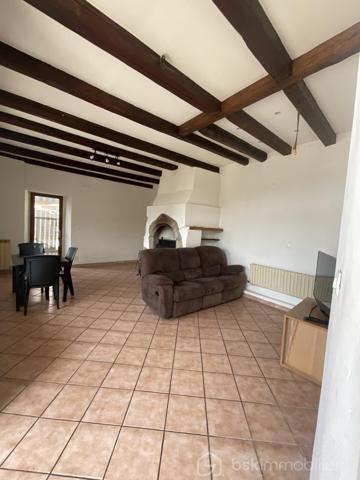 Corps de ferme de 222,80 m²