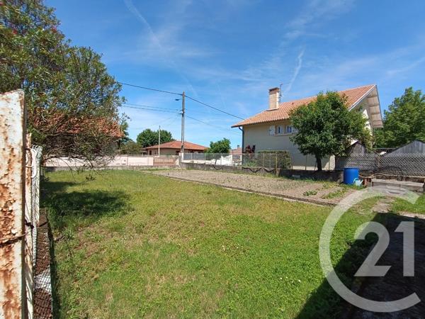 Maison à vendre  5 pièces - 125 m 2   AUREILHAN  - 65