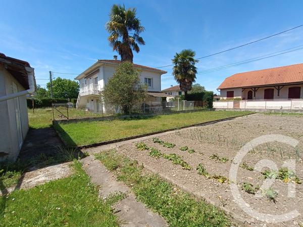 Maison à vendre  5 pièces - 125 m 2   AUREILHAN  - 65
