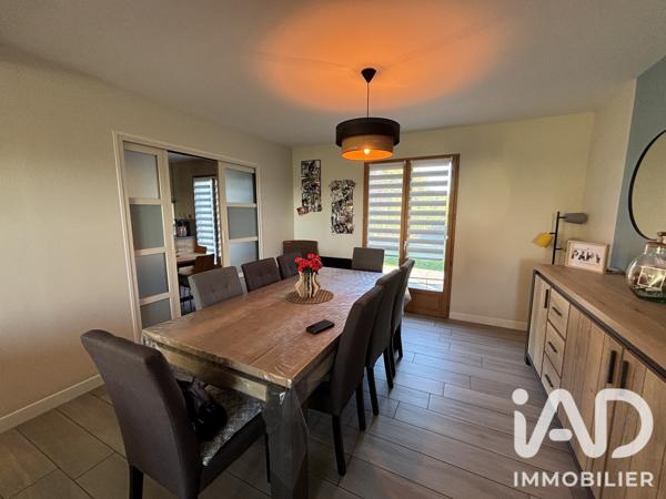 Maison à vendre 5 pièces 130,05 m² Beaucourt-sur-l'Hallue