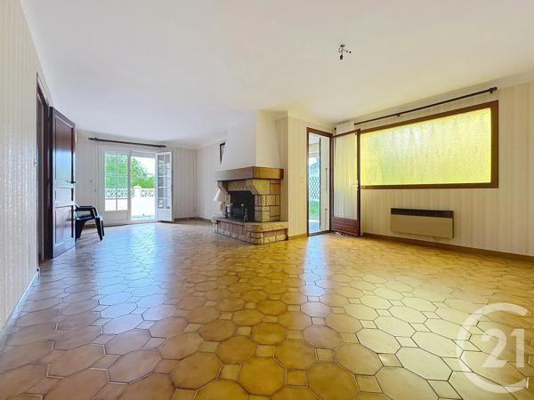 Maison à vendre  5 pièces - 134,45 m 2   CERET  - 66