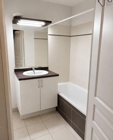 Appartement Leguevin 2 pièce(s) 48 m2 en rez-de-jardin + parking