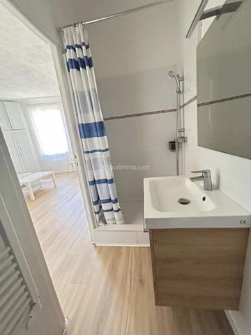 Location Appartement 1 pièces 28 m2 à La Ciotat